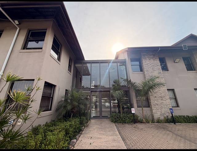 217M² MEDICAL SUITE TO LET IN GLENASHLEY